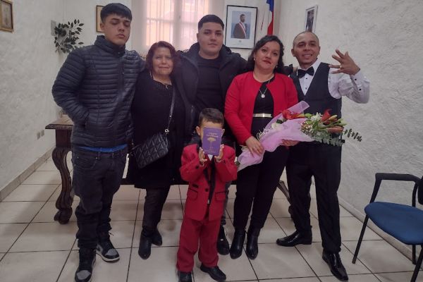 fotos de servicio de Registro Civil e identificación Paine